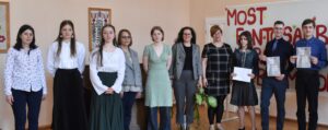Csorba versmondó verseny, Pécs, Szent Mór Iskolaközpont 2025. A versmondók és felkészítőik.